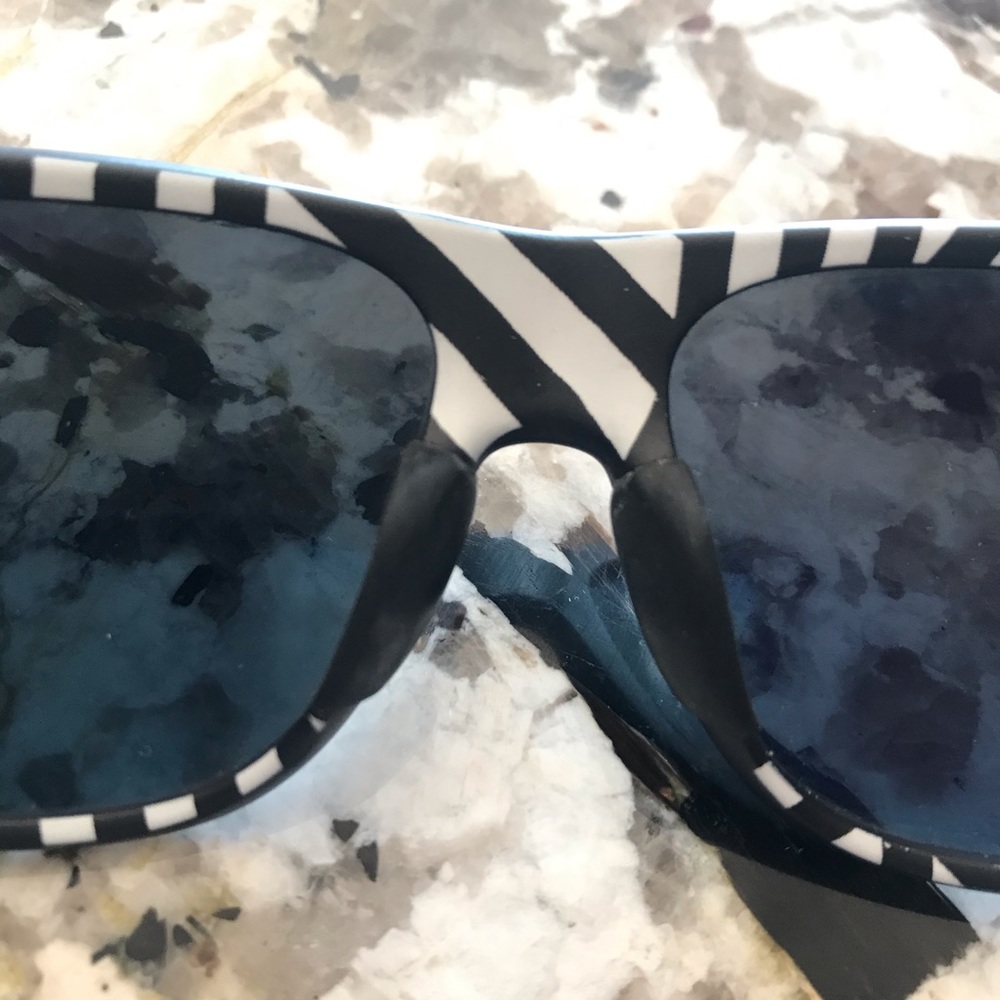 Smith Custom Sunglasses - image 6